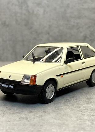 Заз-1102 "таврия" автолегенды ссср (1:43) от deagostini