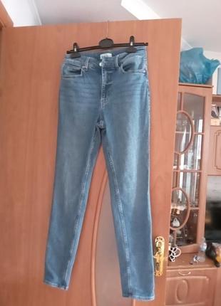 Джинсы 38размер