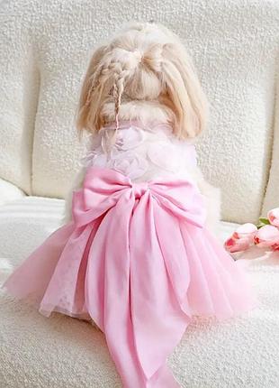 Неймовірна рожева сукня для собак та котів. плаття для собак з трояндами та бантом