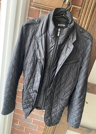 Стьогона чорна куртка чоловіча