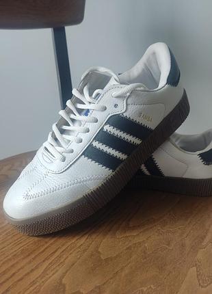 Кроссовки adidas samba