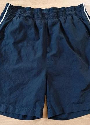 Чоловічі спортивні шорти reebok