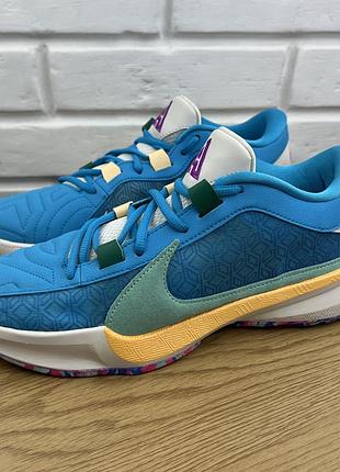 Нові оригінальні кросівки nike zoom freak 5