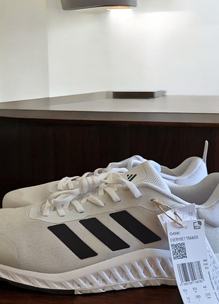 Оригінальні кросівки adidas everyset(оригінал)44-28см.