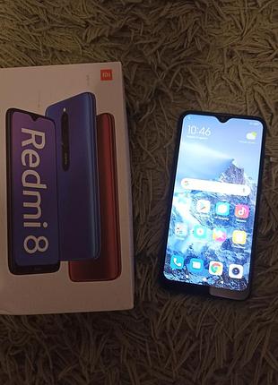Xiaomi redmi 8 4/64 в хорошем состоянии