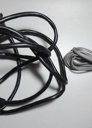 Кабель интернет с клипсами в разъем, и на телефон под розетки клипсы