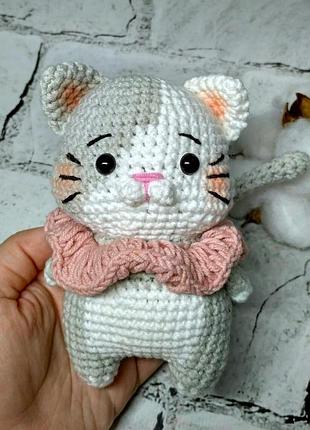 Мягкая игрушка ручной работы вязаная амигуруми hand made котик 14 см