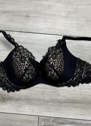 Бюстгалтер hunkemoller