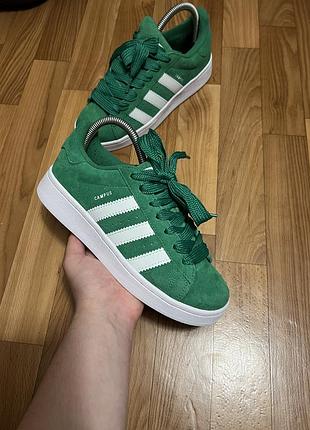 Жіночі замшеві кросівки adidas campus