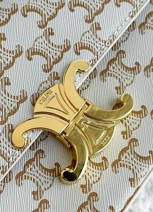 Шкіряна сумка через плече claude в канві triomphe ce 5