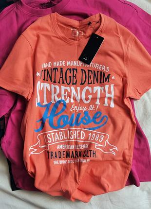 Футболка house