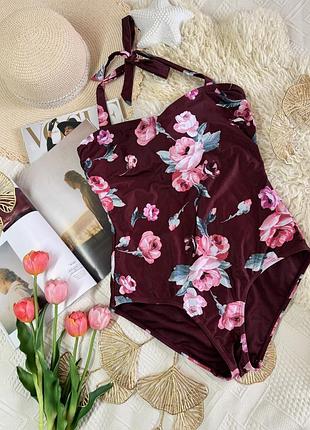 Жіночий суцільний купальник у квітковий принт