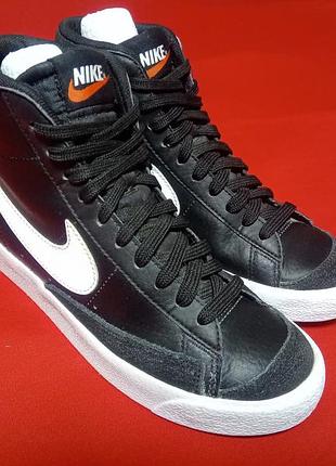 Подростковые кожаные высокие кеды для мальчика nike blazer mid 77 (gs) da4086-002,размер 36,у.23см