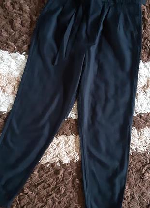 Легкі штани bershka.