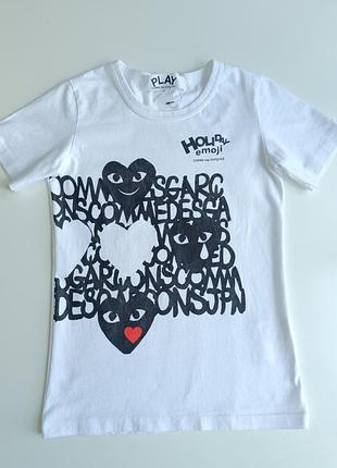 Фирменная женская футболка 
Comme des garçons shirt avantgarde кофта оригинал