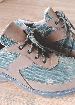 Кросівки воєнні.нобук