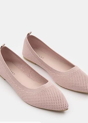 Туфлі балетки в сітку сітка рожеві пудрові тренд 2025 sinsay