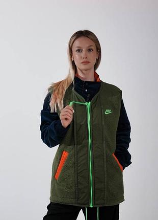 Жіноча жилетка nike шерп,adidas,puma