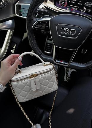 Сумка під chanel