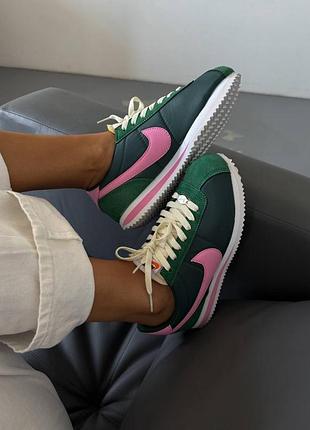 Кросівки жіночі cortez green/pink