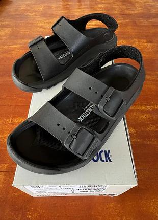 Босоніжки birkenstock