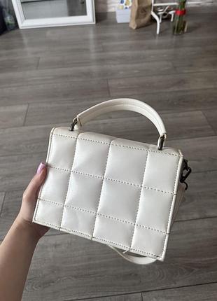 Біла сумка жіноча 2