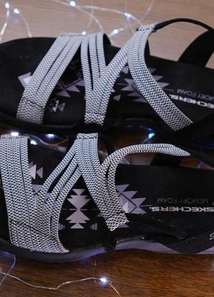 Босоніжки skechers gorun сандалії2 фото