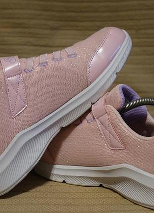 Очень яркие розовые фирменные подростковые сникерсы skechers  swifters - running sweet 38 р. ( 25 см