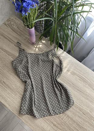 Майка з цікавим принтом вінтажна майка