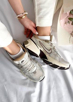 V2k runtekk brown light bone