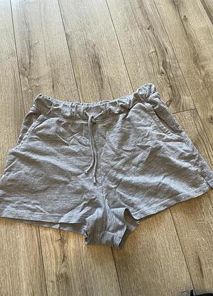 Літні шорти