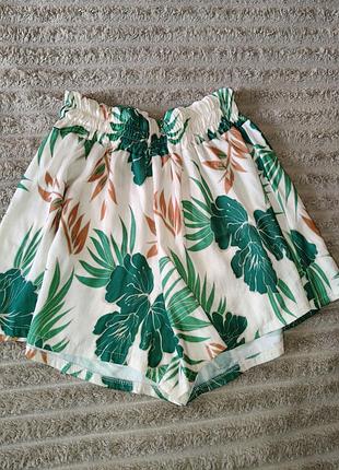 Шорти під zara