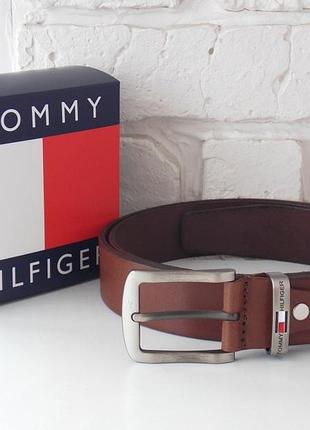 Мужской кожаный коричневый ремень универсальный Tommy hilfiger