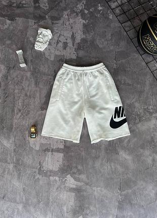 Шорти nike