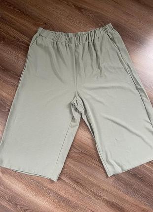 Легкі жіночі штани-кюлоти