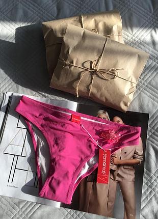 Розкішні пляжні бікіні в кольорі фуксія від yamamay з декоративним елементом розмір 3/m