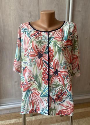 Блуза у квітковий принт вільного крою