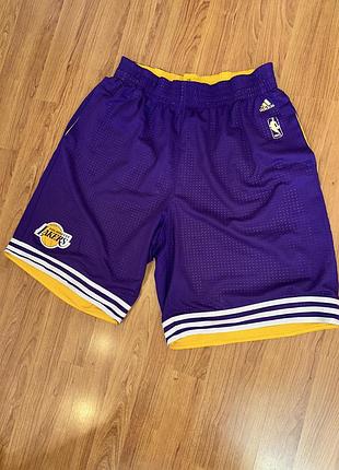 Шикарные редкие шорты lakers adidas nba!!!