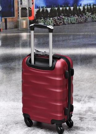 Прочный надежный чемодан из поликарбоната+abc3 фото