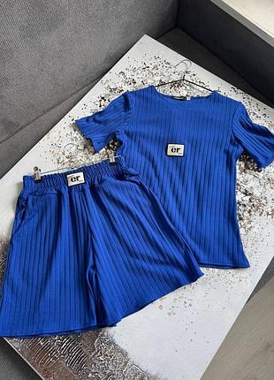 Легенький костюмчик