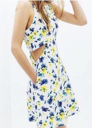 Стильне літнє платтячко в квітковий принт з вирізами на талії від zara