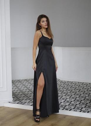 Сукня максі на тонких бретелях смарагдова lipar