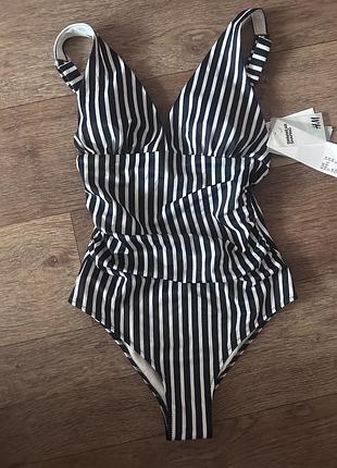 Фірмовий жіночий суцільний купальник h&m