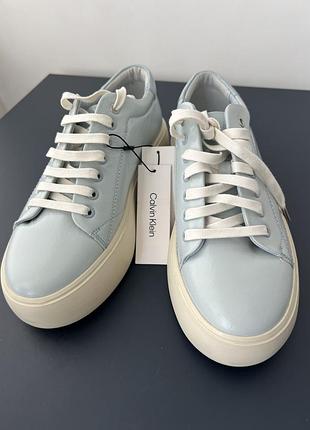 Шкіряні жіночі кеди calvin klein голубі, 40 розмір
