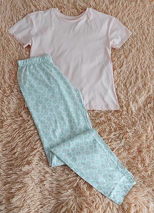 Легка піжама або костюм для дому, розмір 6-8 (євро 34-36)
