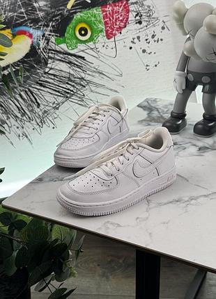 Дитячі кросівки шкіряні nike air force 30 розмір