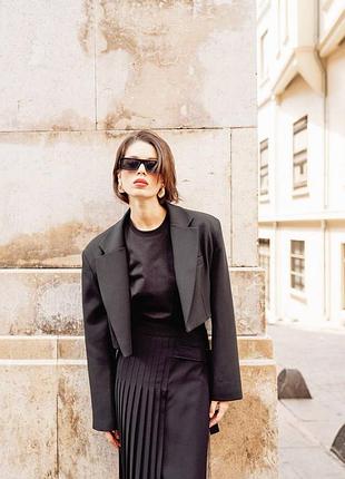 Укороченный укороченный черный жакет пиджак в стиле bazane