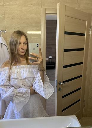 Сукня біла