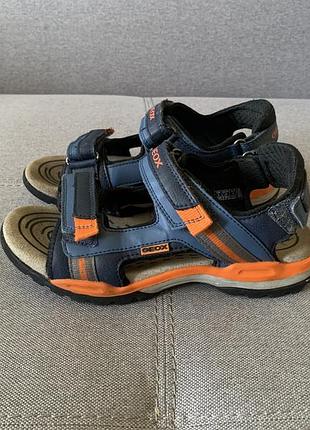 Підліткові спортивні сандалії для хлопчика geox р.36 босоніжки