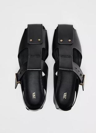 Сандалі zara